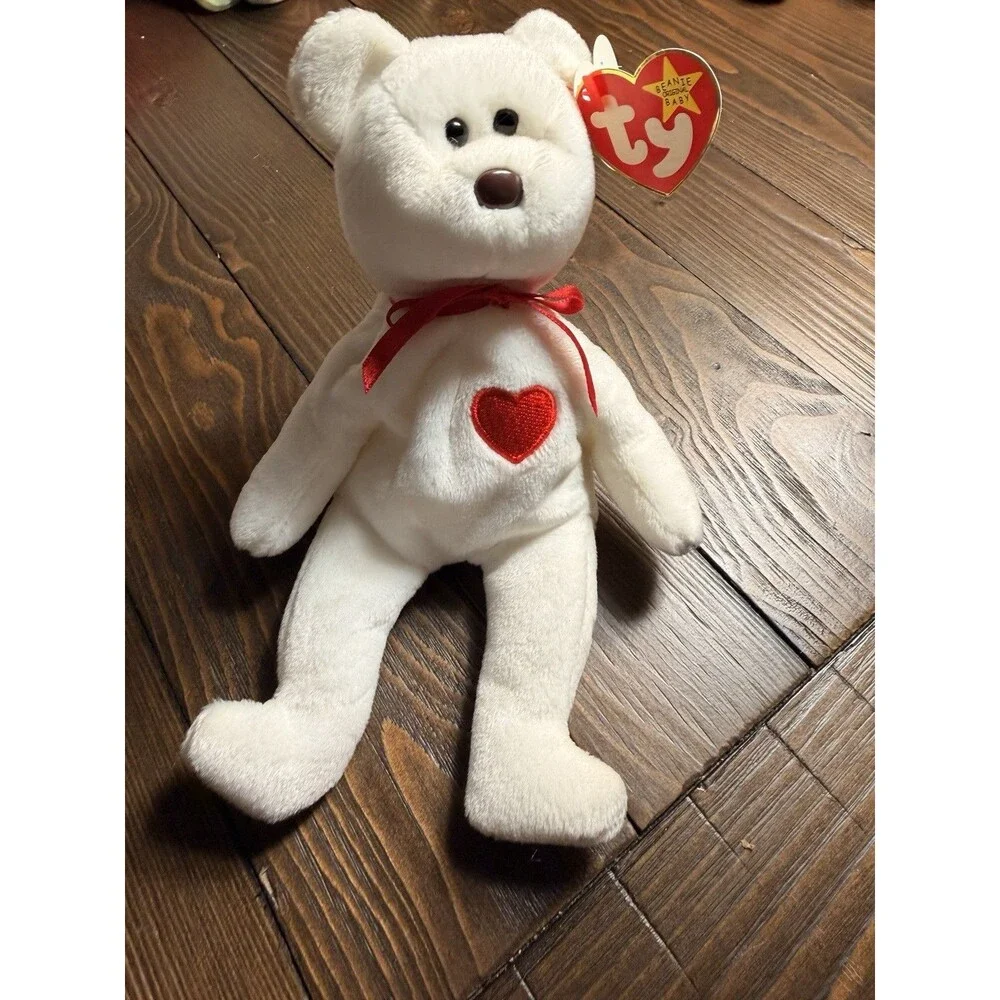 1994 Valentino Ty Beanie Baby White with Red Heart And A Brown Nose